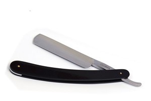 Straight Razor With Mold Handle